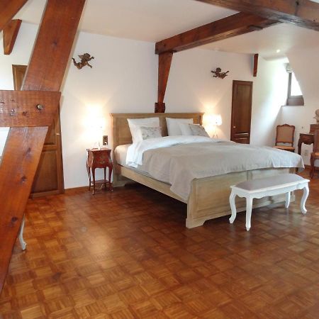 Le Chateau Des Eglantines Montignies-le-Tilleul Экстерьер фото
