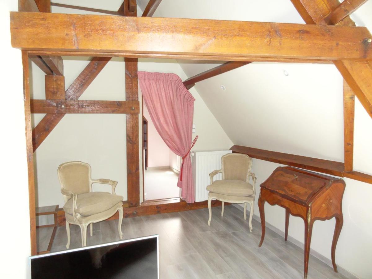 Le Chateau Des Eglantines Montignies-le-Tilleul Экстерьер фото